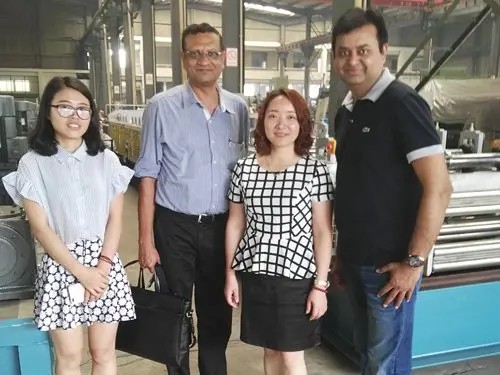 2015-India-Customer-640-640
