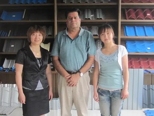 2012-Kenya-Customer-640-640